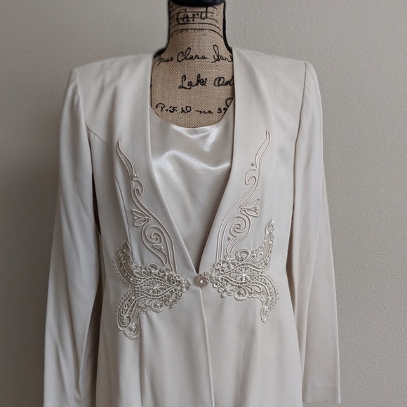 Vintage R M Richards Beaded Suit Jacket with Skirt - Picture 2 of 8